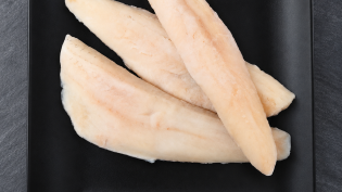 CANDÁT FILETY S KŮŽÍ 500 G